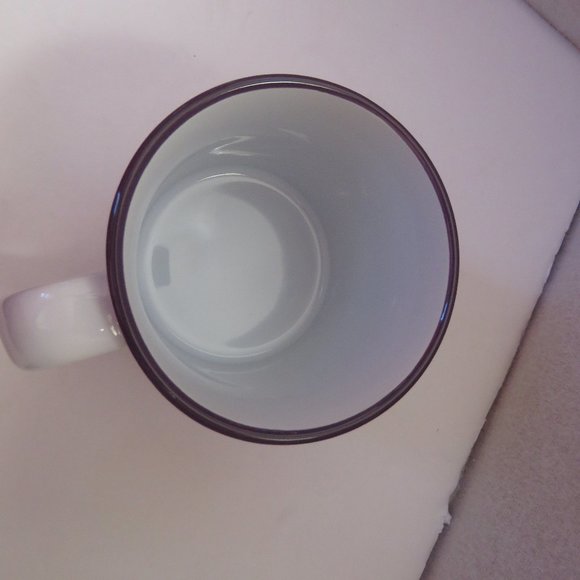 The Golden Girls "Stay Golden" Ceramic Mug - Picture 11 of 11